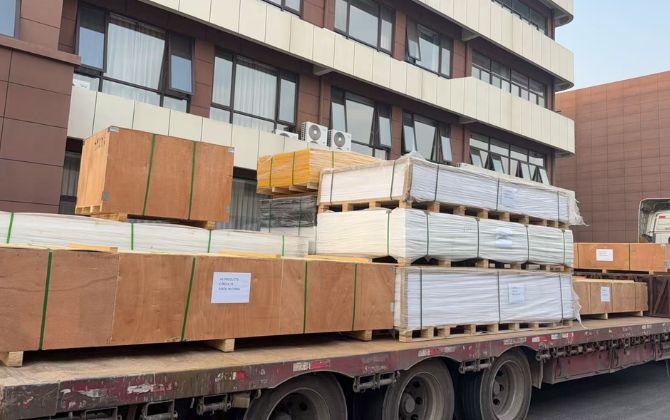POM Sheet Delivering